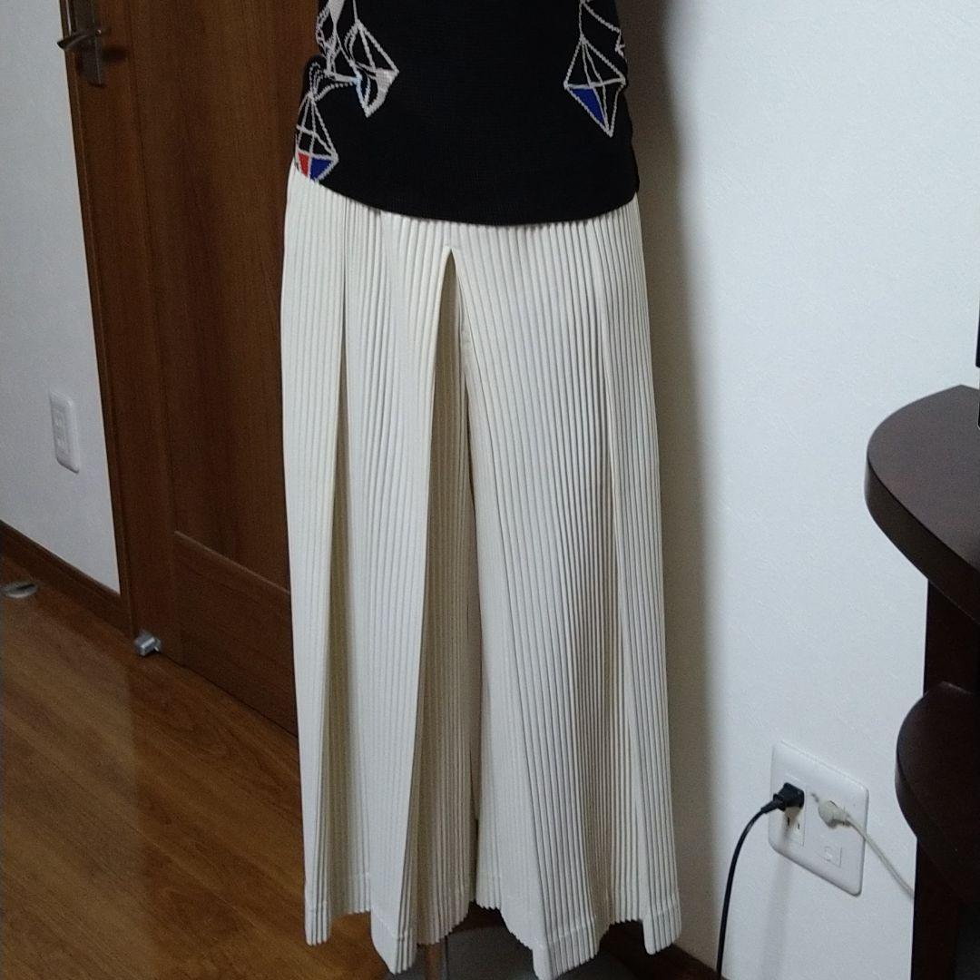 イッセイミヤケプリーツ袴パンツ
