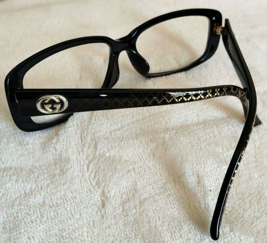 GUCCI メガネ　メガネケース