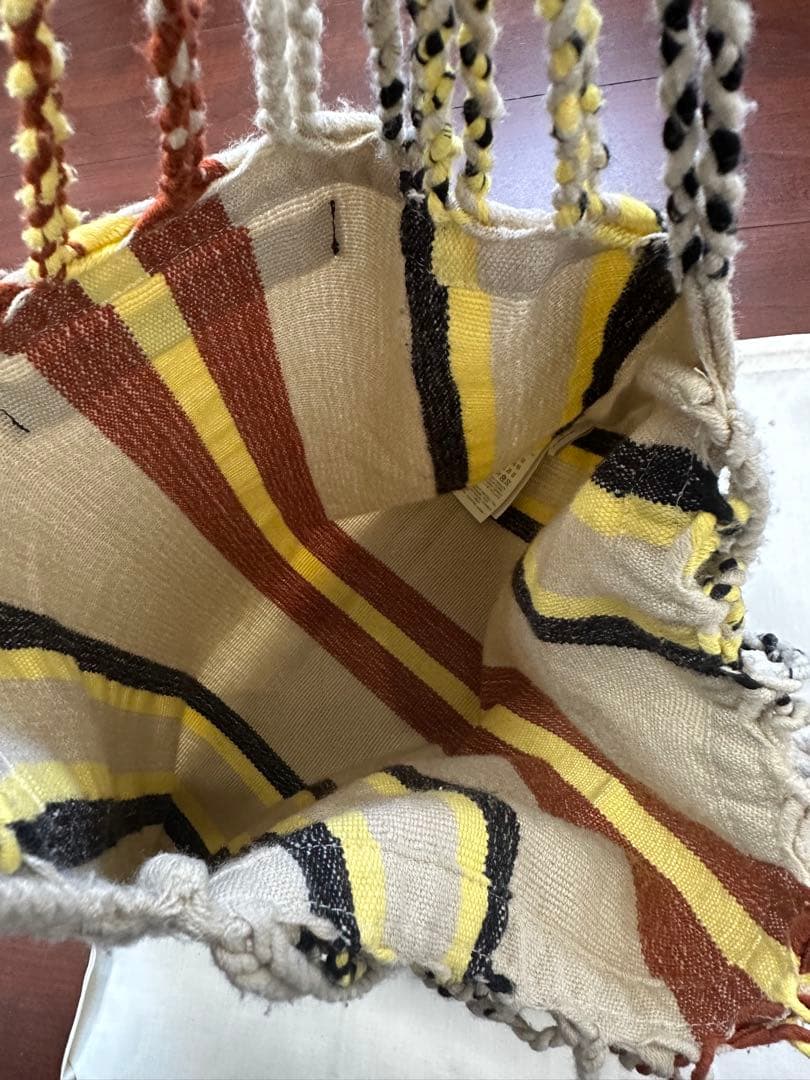 マルニマーケット　エクリュ