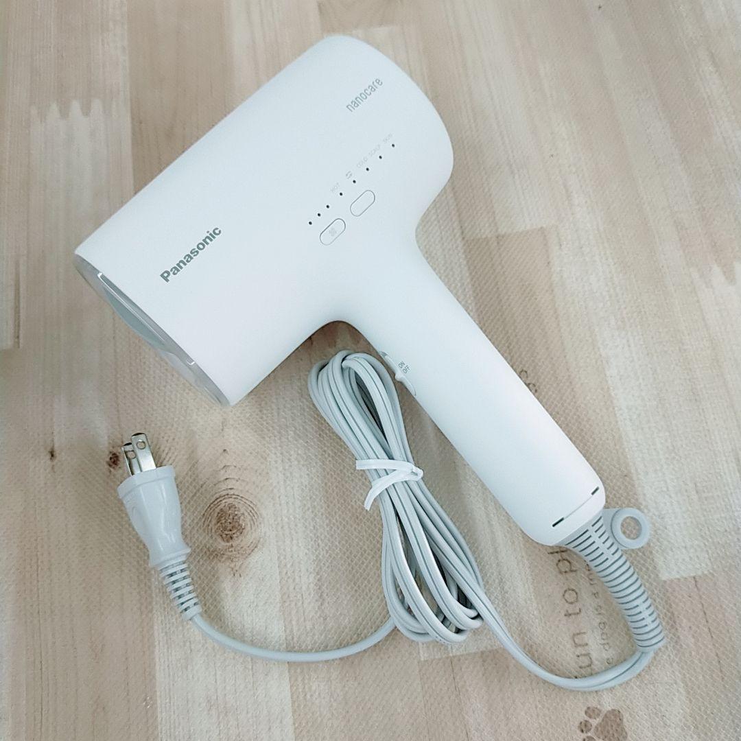 ほぼ未使用○Panasonic ナノケア ドライヤー EH-NA0G