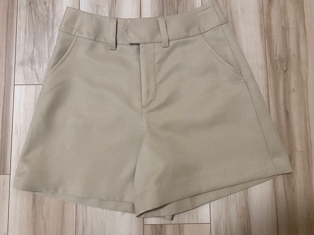 epa ハイウエストショートパンツ(ベージュ)