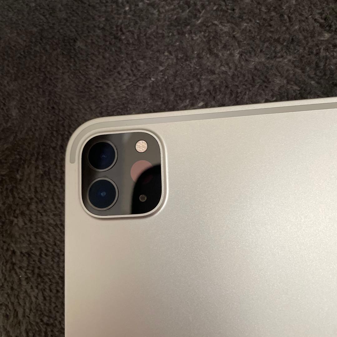 iPad Pro 11インチ (第4世代) 128GB シルバー