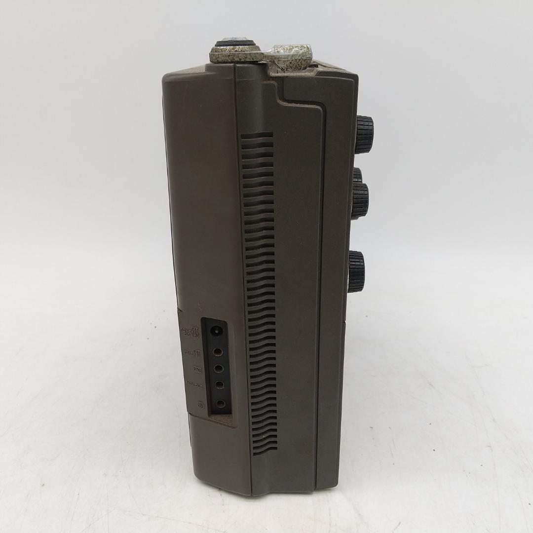 2881番 SONY ラジオ ICF-5900