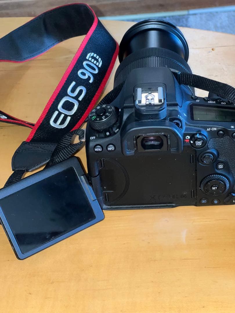 デジタルカメラ CANON 90D