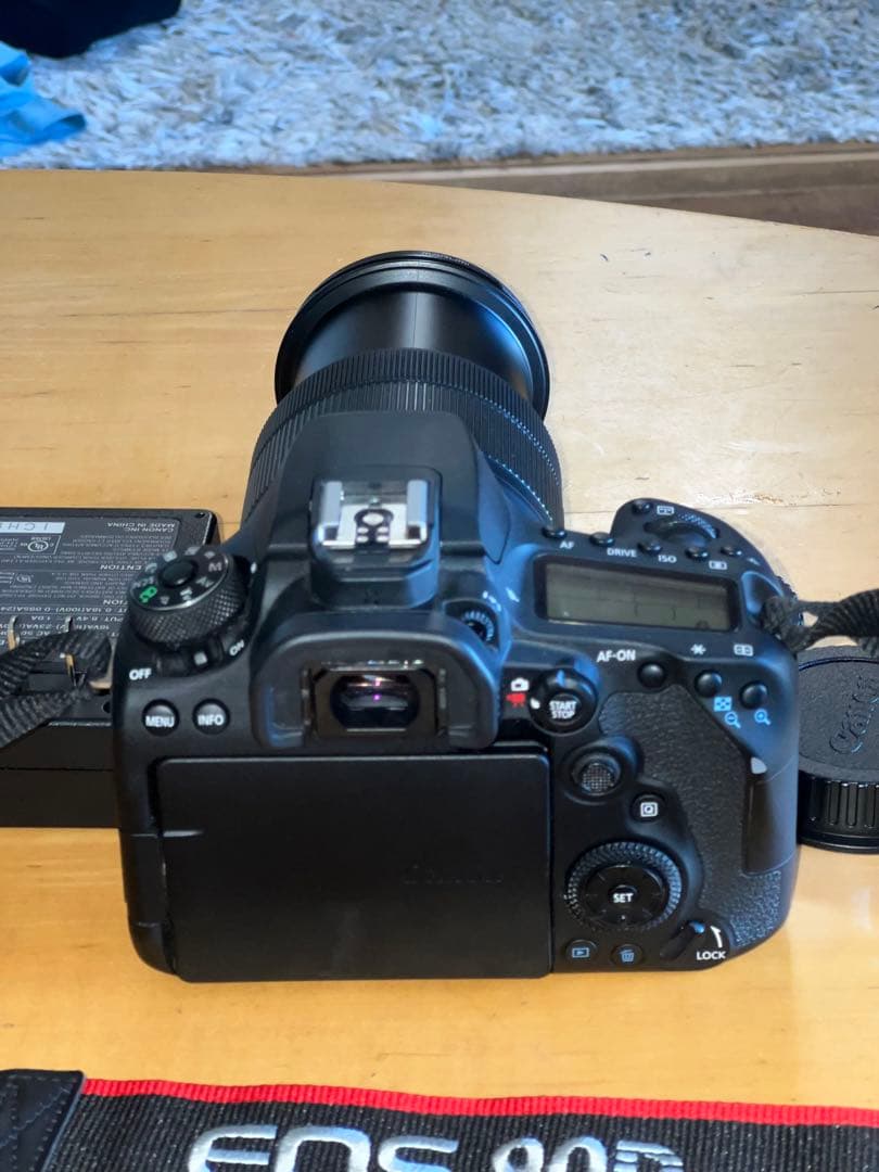 デジタルカメラ CANON 90D