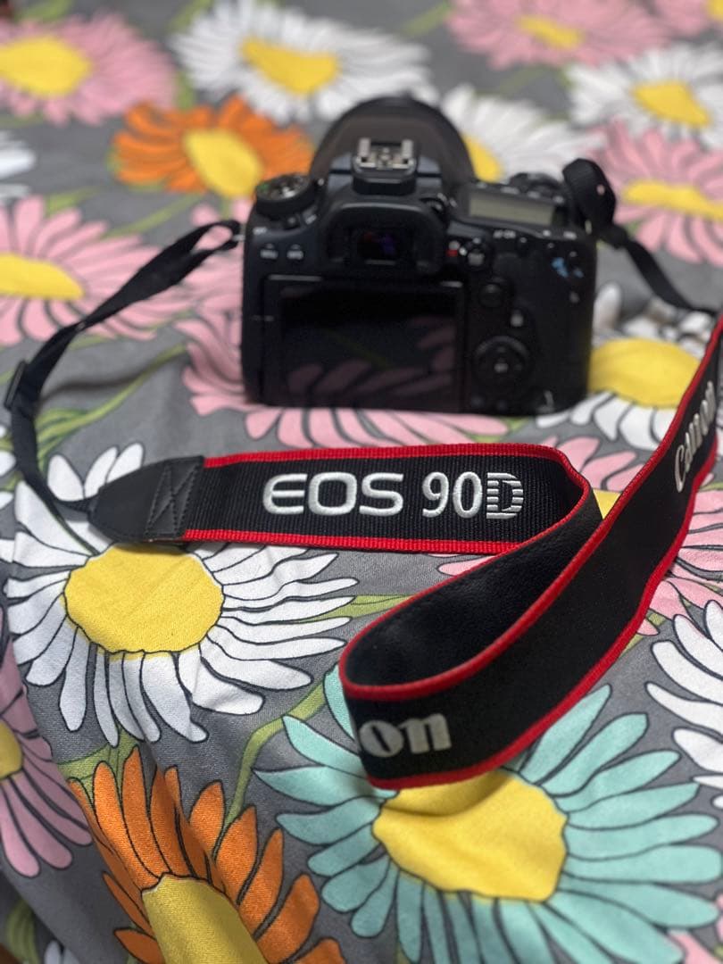 デジタルカメラ CANON 90D