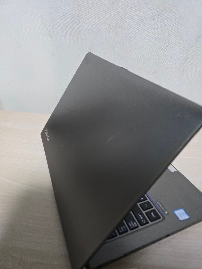 DynaBook R63 CORE i5 8GB SSD256GB フルHD