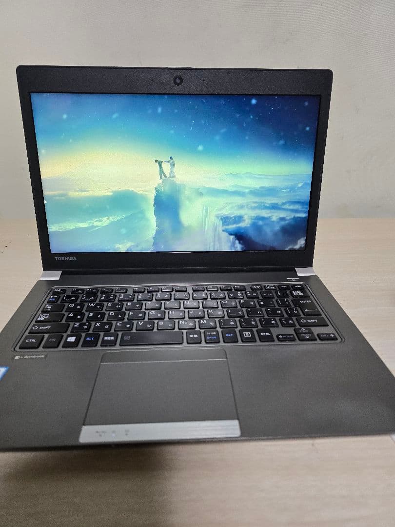 DynaBook R63 CORE i5 8GB SSD256GB フルHD