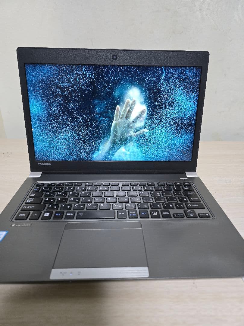 DynaBook R63 CORE i5 8GB SSD256GB フルHD