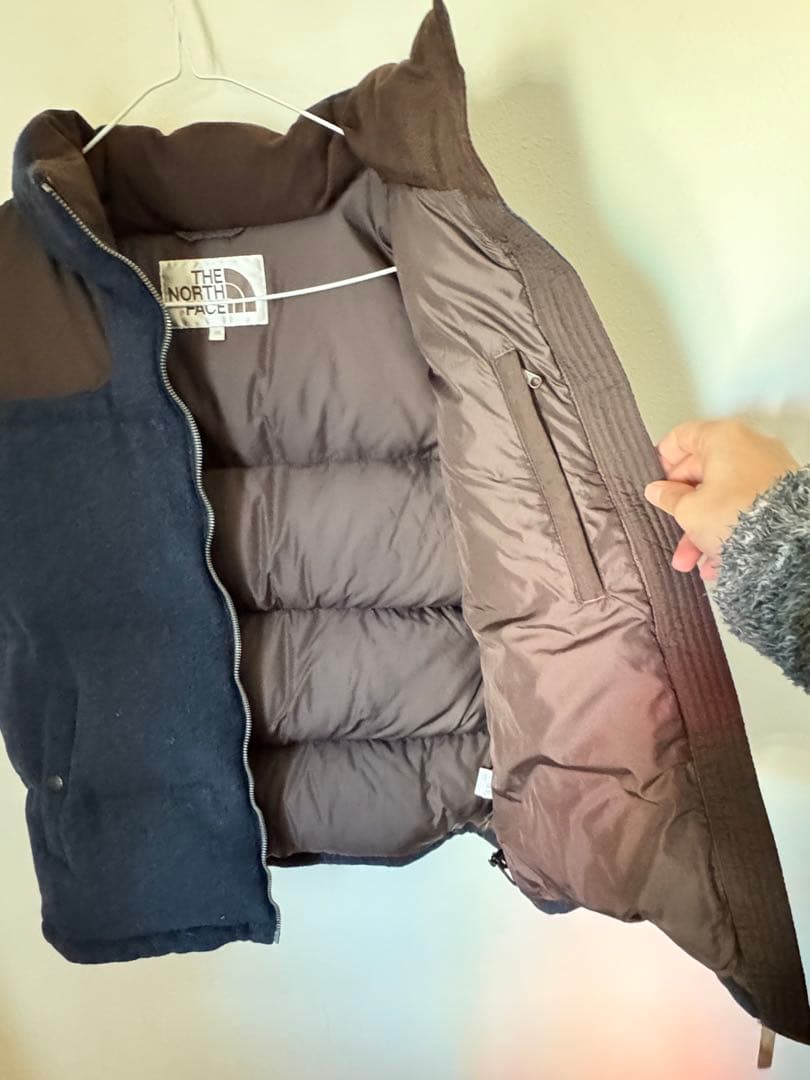 ノースフェイス ダウンベストTHE NORTH FACE Down vest