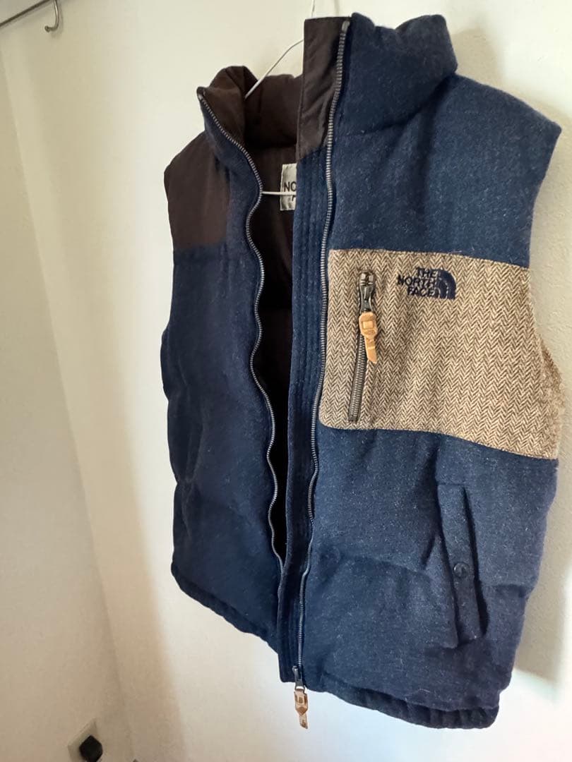 ノースフェイス ダウンベストTHE NORTH FACE Down vest