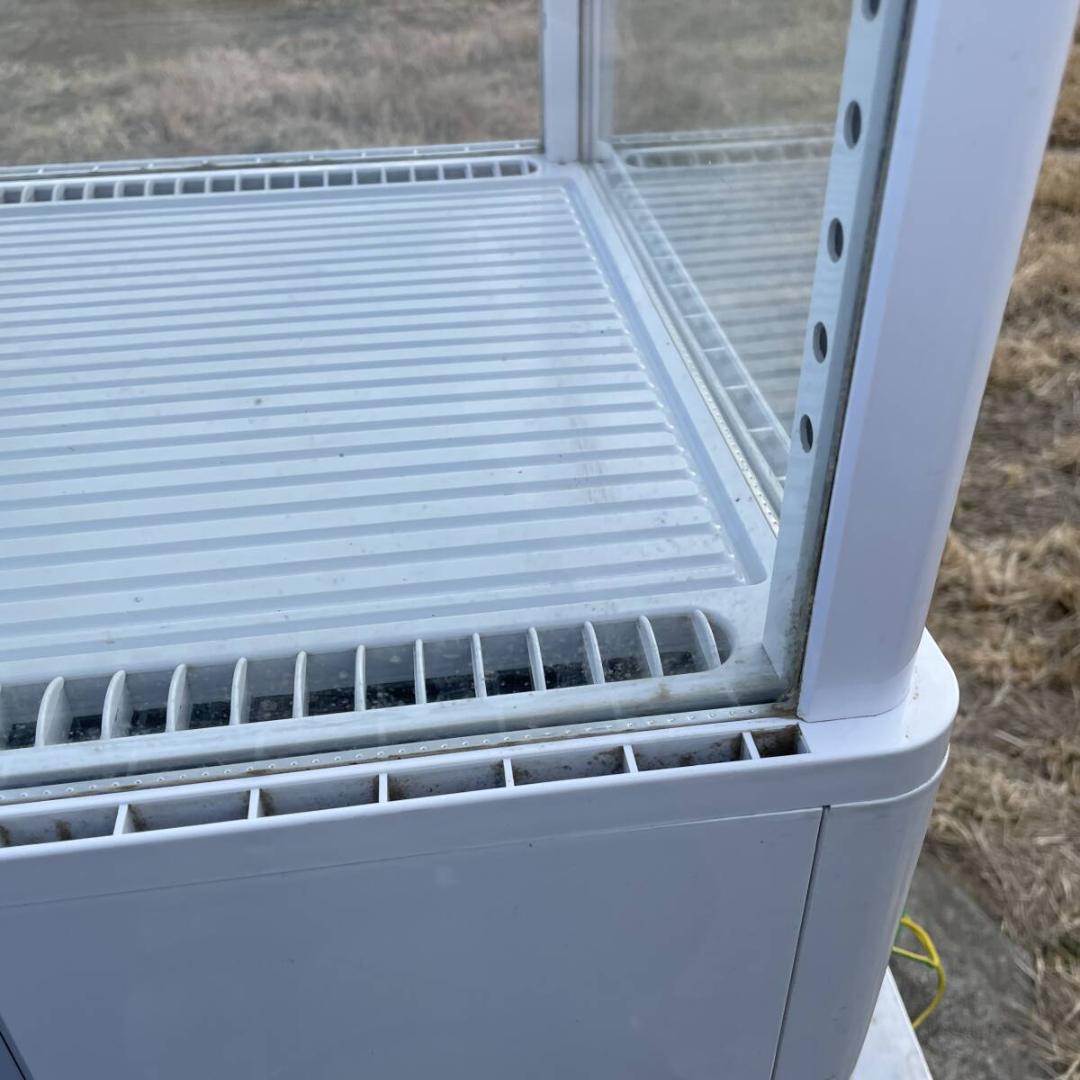 卓上型冷蔵　ショーケース　ホワイト HJR-FG60SWT 　XZ 3556