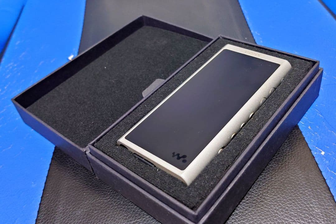 ポータブルプレーヤー SONY WALKMAN NW-ZX300 64GB