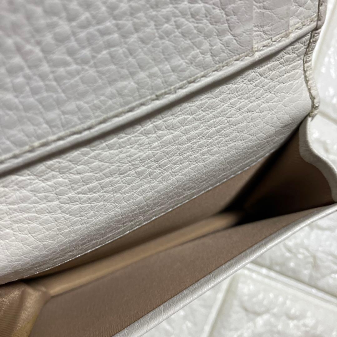 DIOR 名刺入れ　カードケース　ホワイト　プレートロゴ