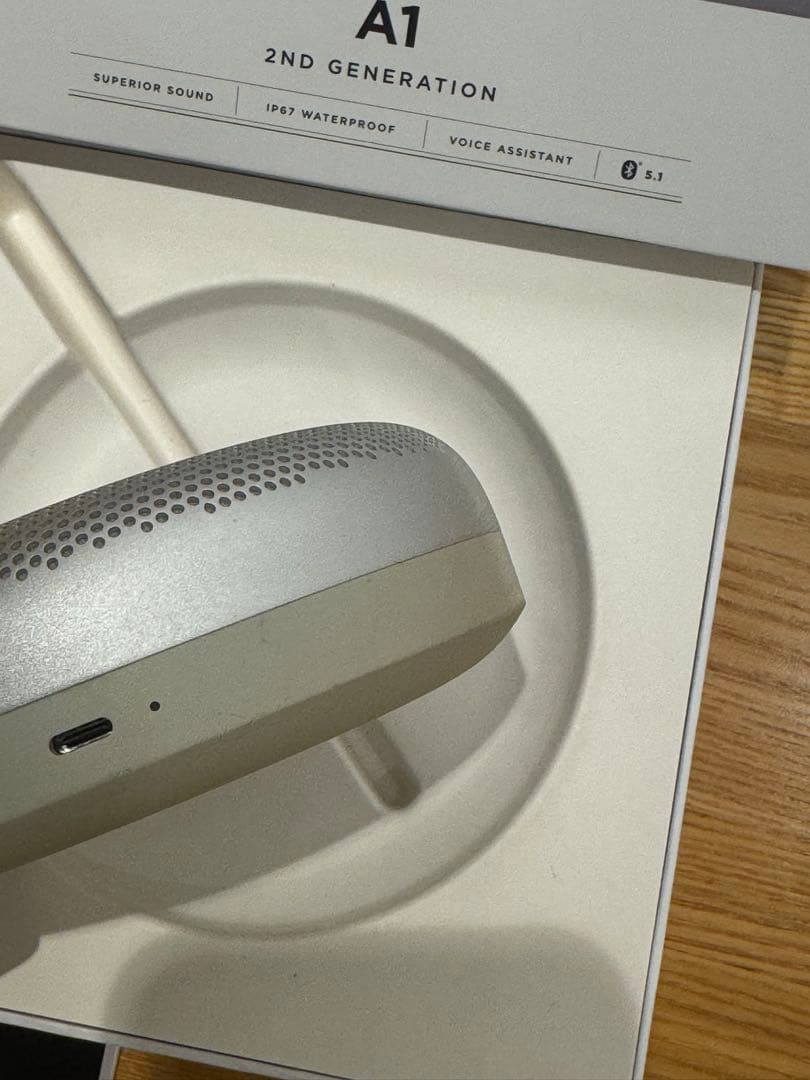 Bang & Olufsen A1 2nd Generation 動作不具合あり