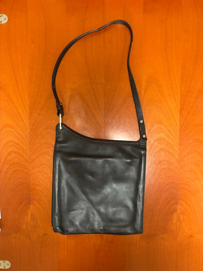 LOEWE ロエベ ショルダーバッグ　サコッシュ