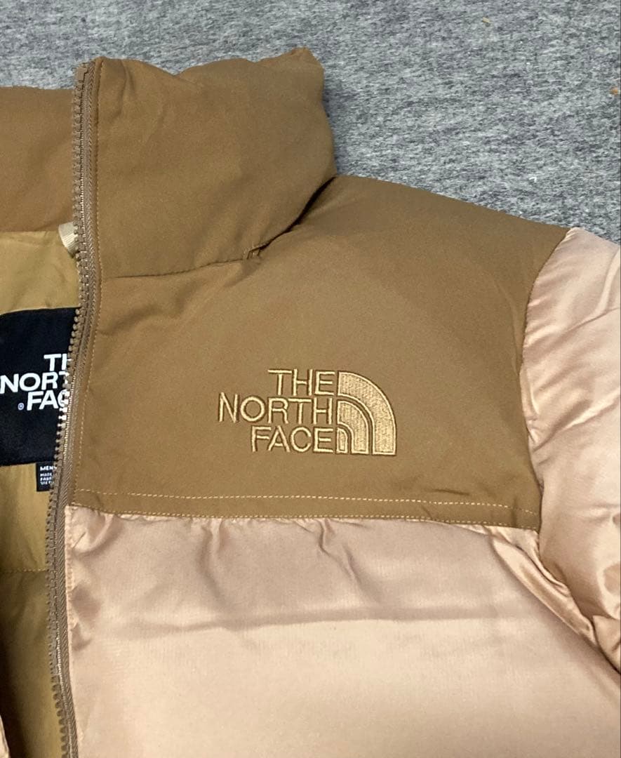 海外限定THE NORTH FACE 600フィル ヌプシ ダウンジャケット L
