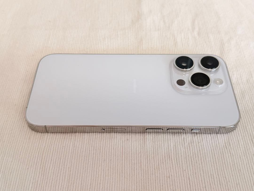 【美品】iPhone 14 Pro 128GB シルバー SIMフリー