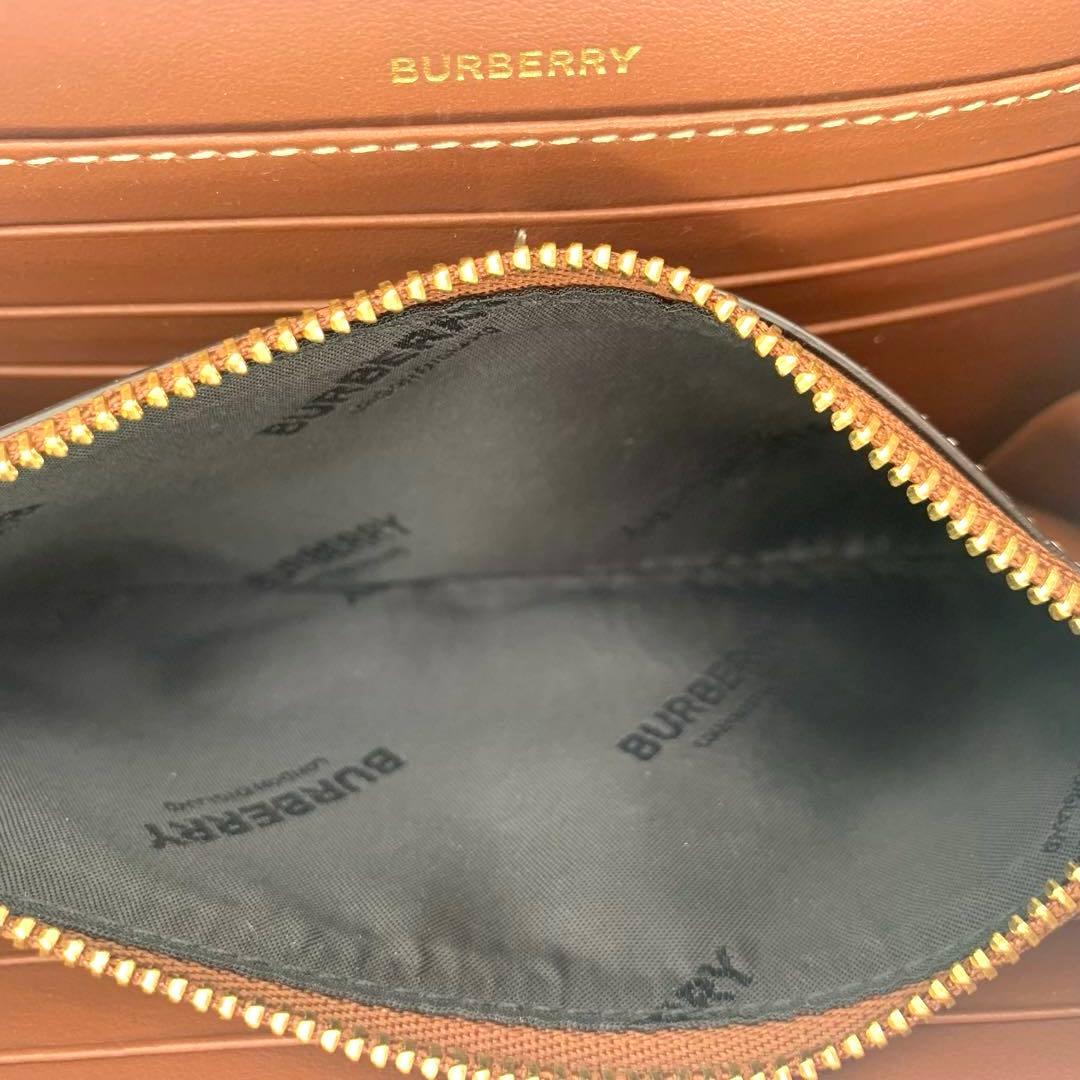 BURBERRY バーバリー ホースフェリープリント ラウンドジップ長財布