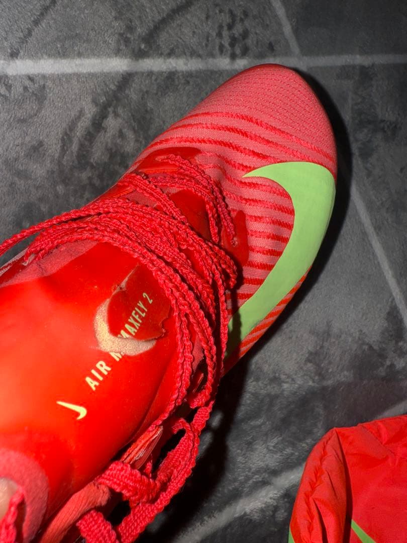 Nikeマックスフライ2