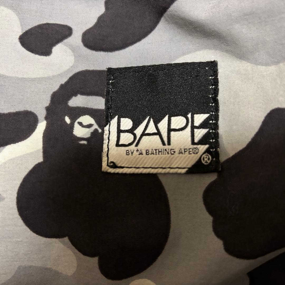 A BATHING APE SMALL PACK カモドラムバッグ　ショルダー