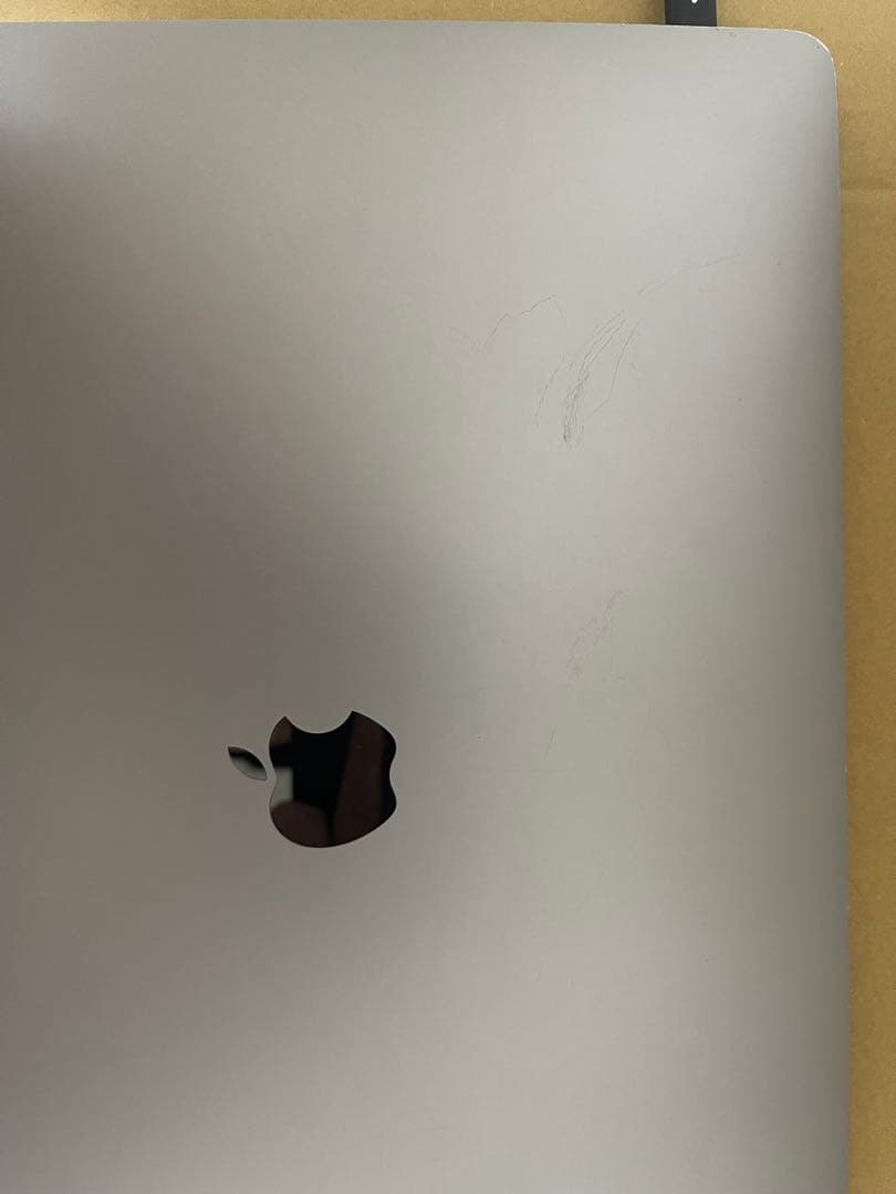 【美品】MacBookPro 2019／16インチ／1TB／i9／64GB