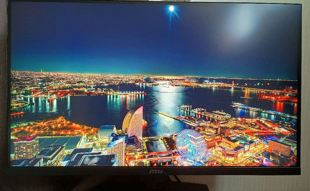 MSI MPG-274URF-QD 27インチ 4K ゲーミングモニター