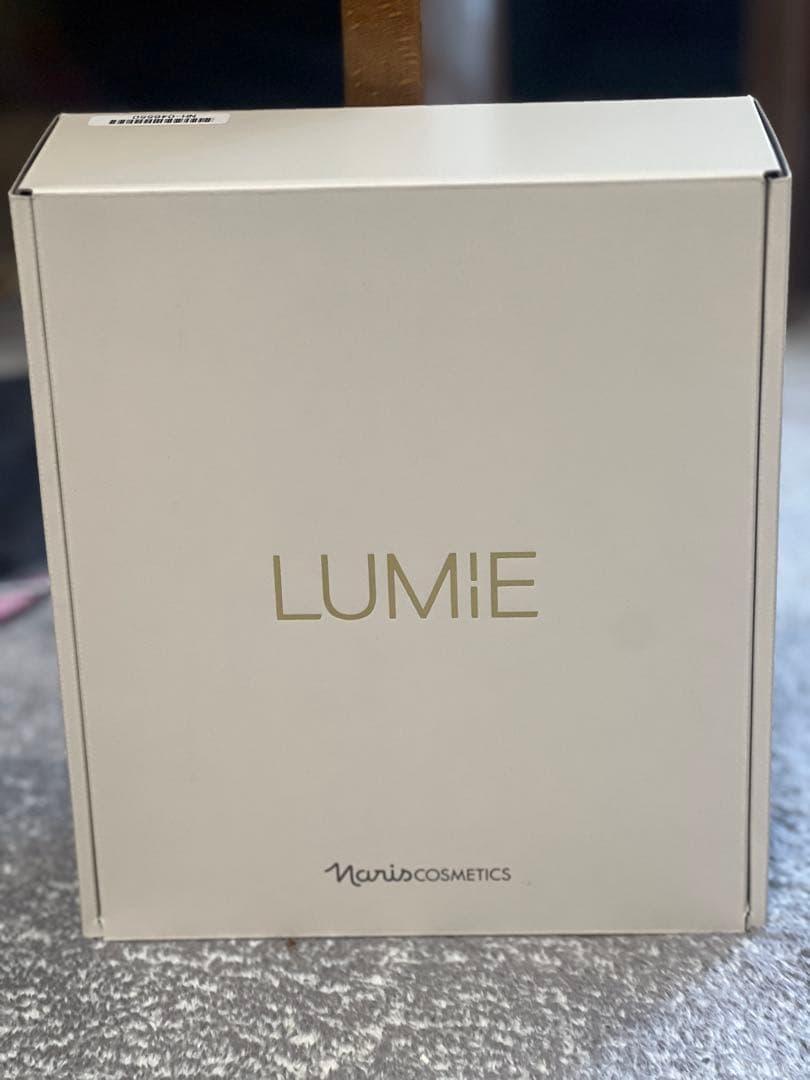 ナリス　ルミエ　3N13000 充電式家庭用美顔器