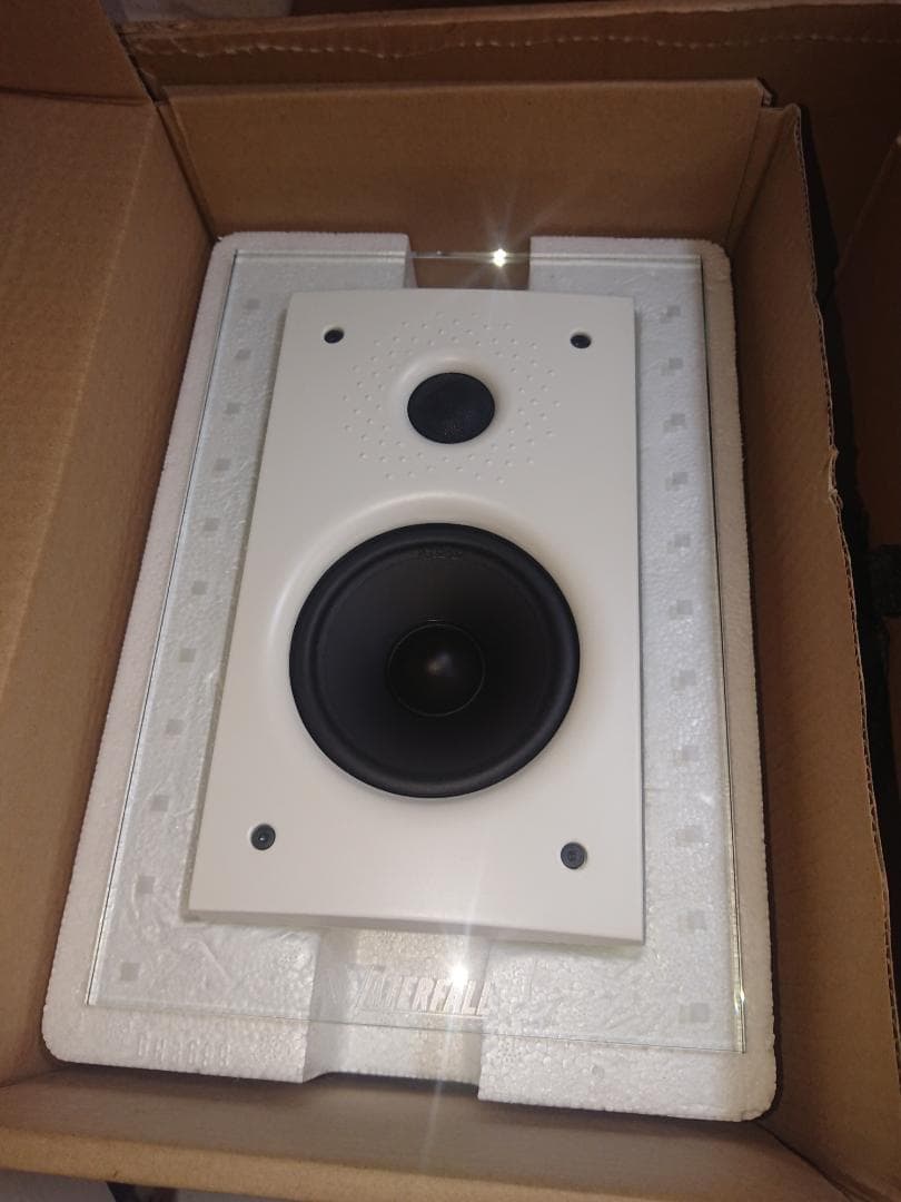 スピーカー・ウーファー Waterfall Hurricane EVO