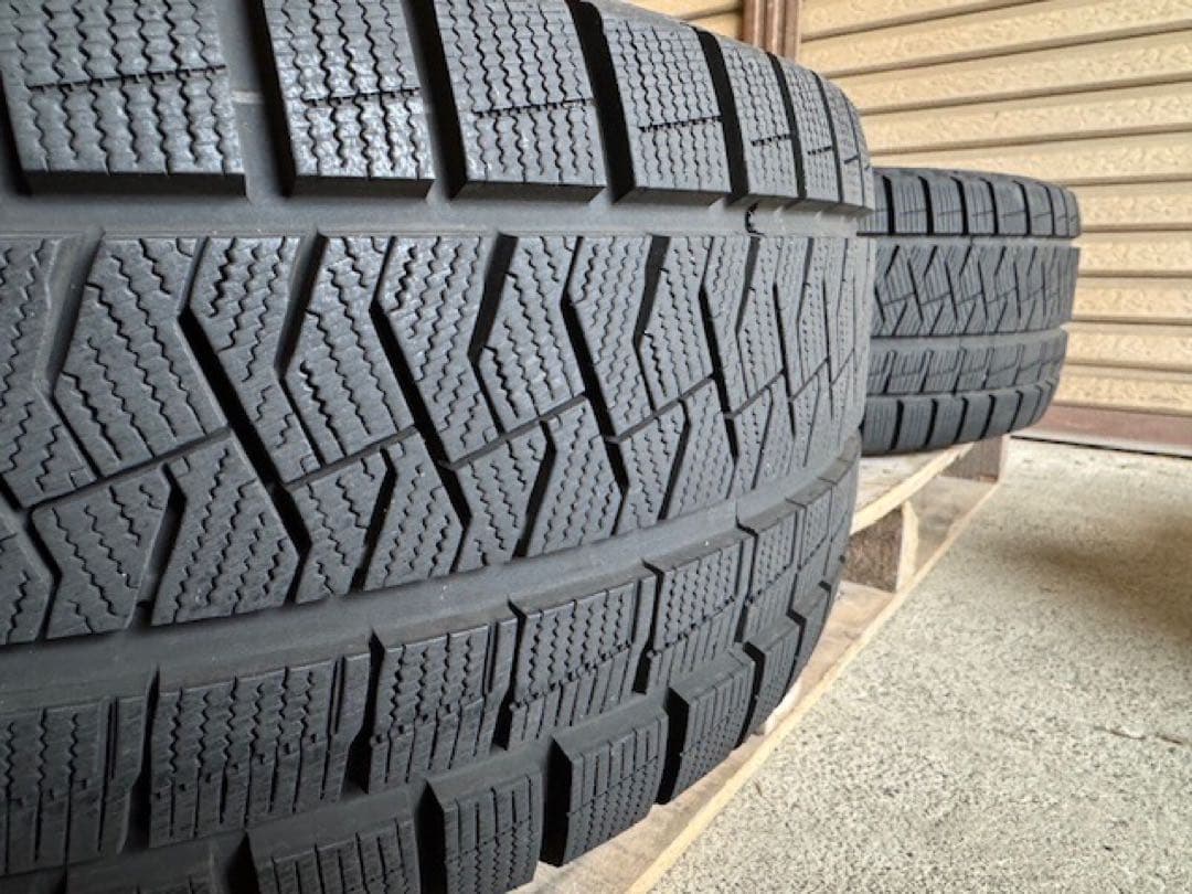 ピレリスタッドレス & SPORTECHNICアルミ4本セットW212 Eクラス