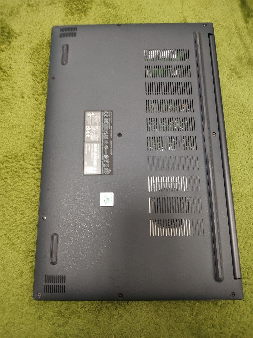 U*A様 ASUS Vivobook 美品　15.6インチ SSD1TB メモリ