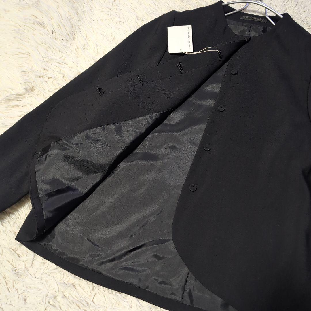 アデュートリステス 　リーフカット　ノーカラージャケット　黒　タグ付き