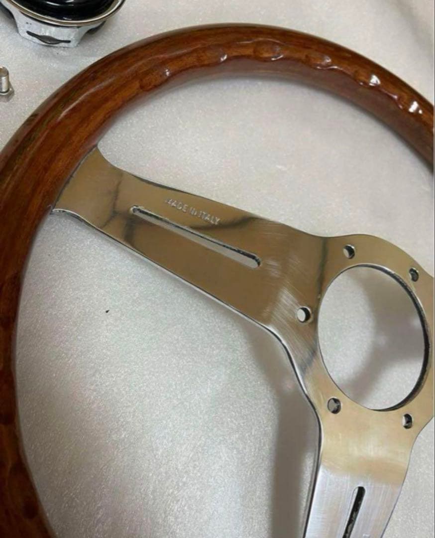 ナルディ　クラシック　NARDI　ウッド　32.5 〜 33φ 旧車　美品