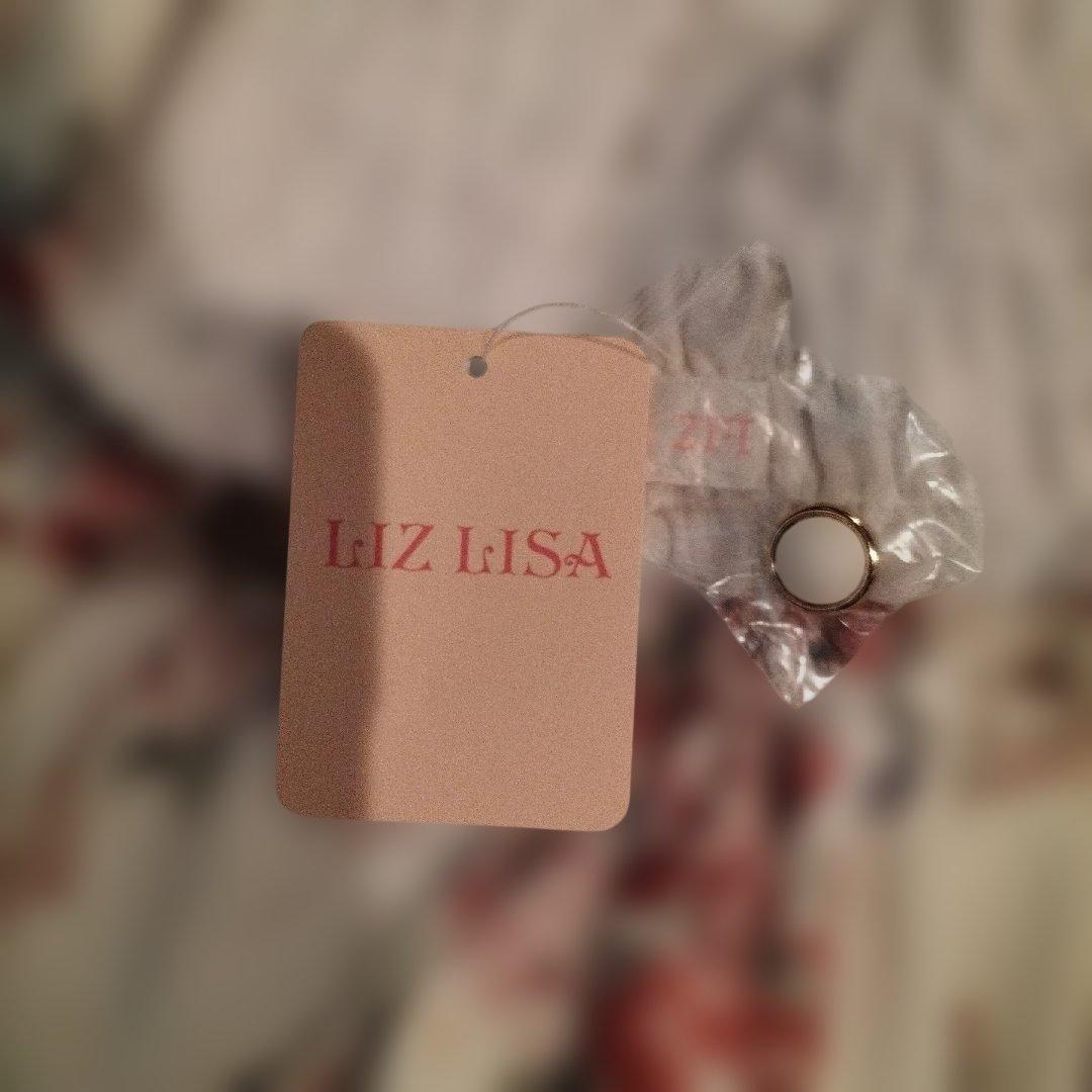 リズリサ　ワンピース　イチゴ柄