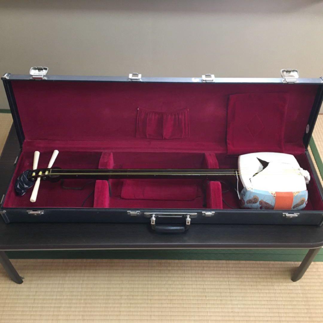 三味線　本体　ハードケース付