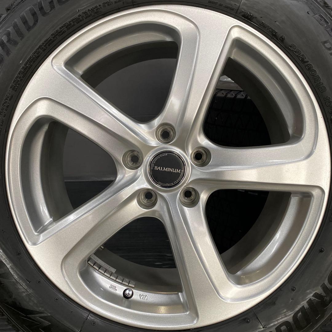 バリ溝‼️ブリヂストンブリザックスタッドレスセット225/60R18ハリアー等