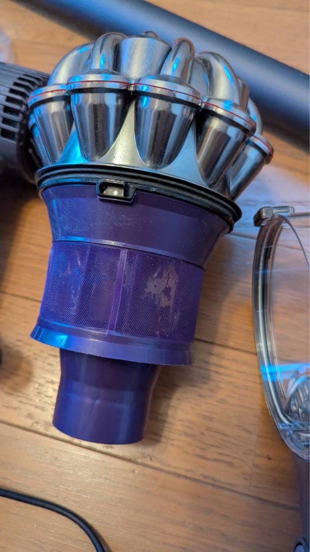 ダイソン　スティッククリーナー本体 充電ドック付き