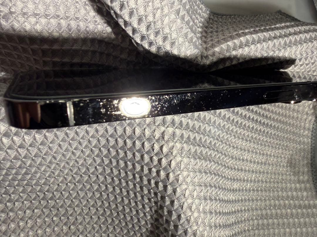 Apple iPhone 13 Pro グラファイト 256g バッテリー77%