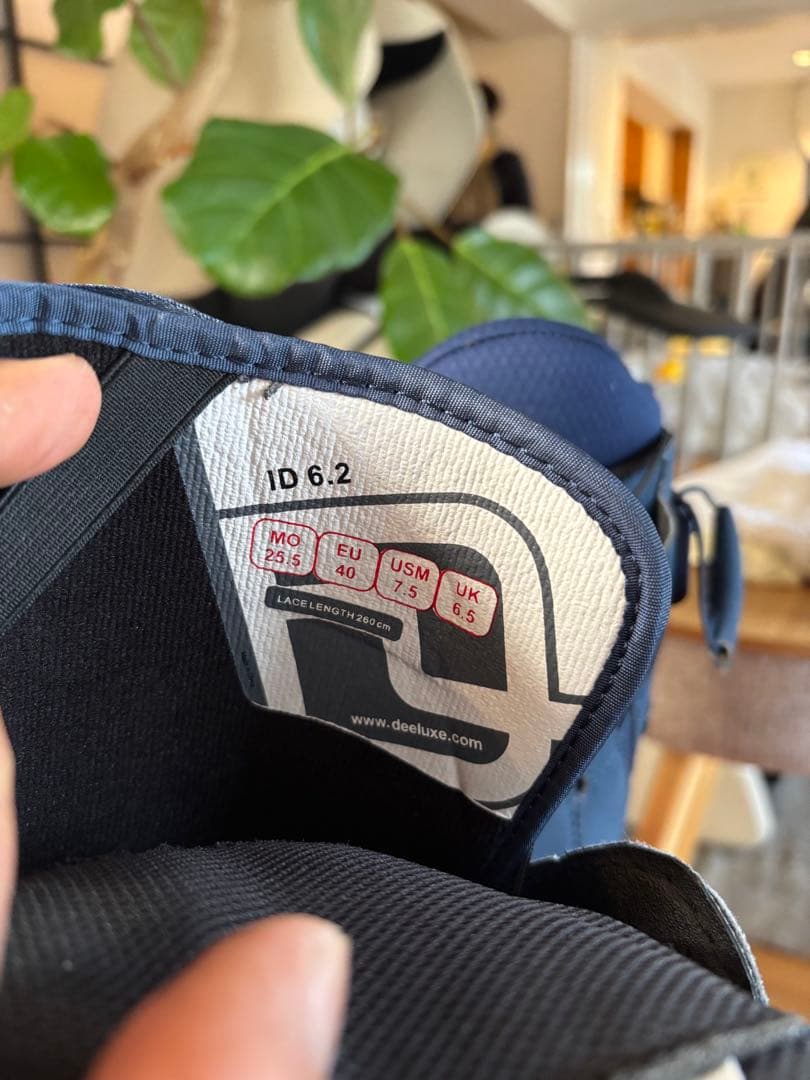 [新品同様]DEELUXE スノーボードブーツ ネイビー