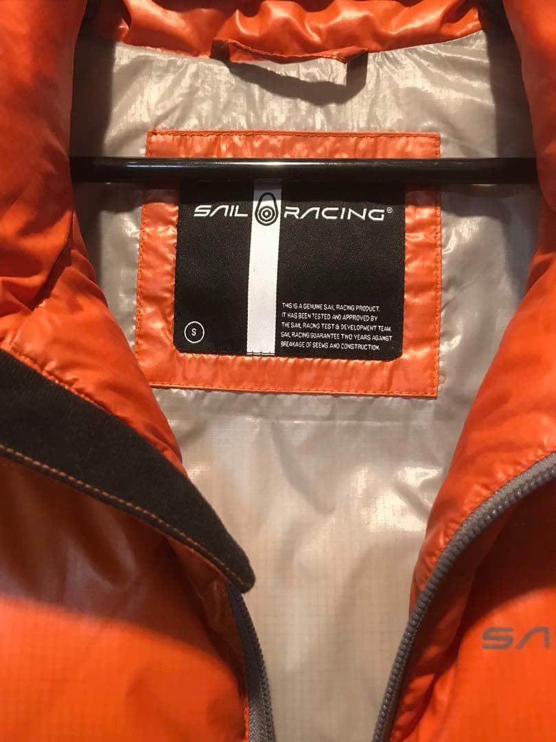 SAIL RACING ダウンベスト