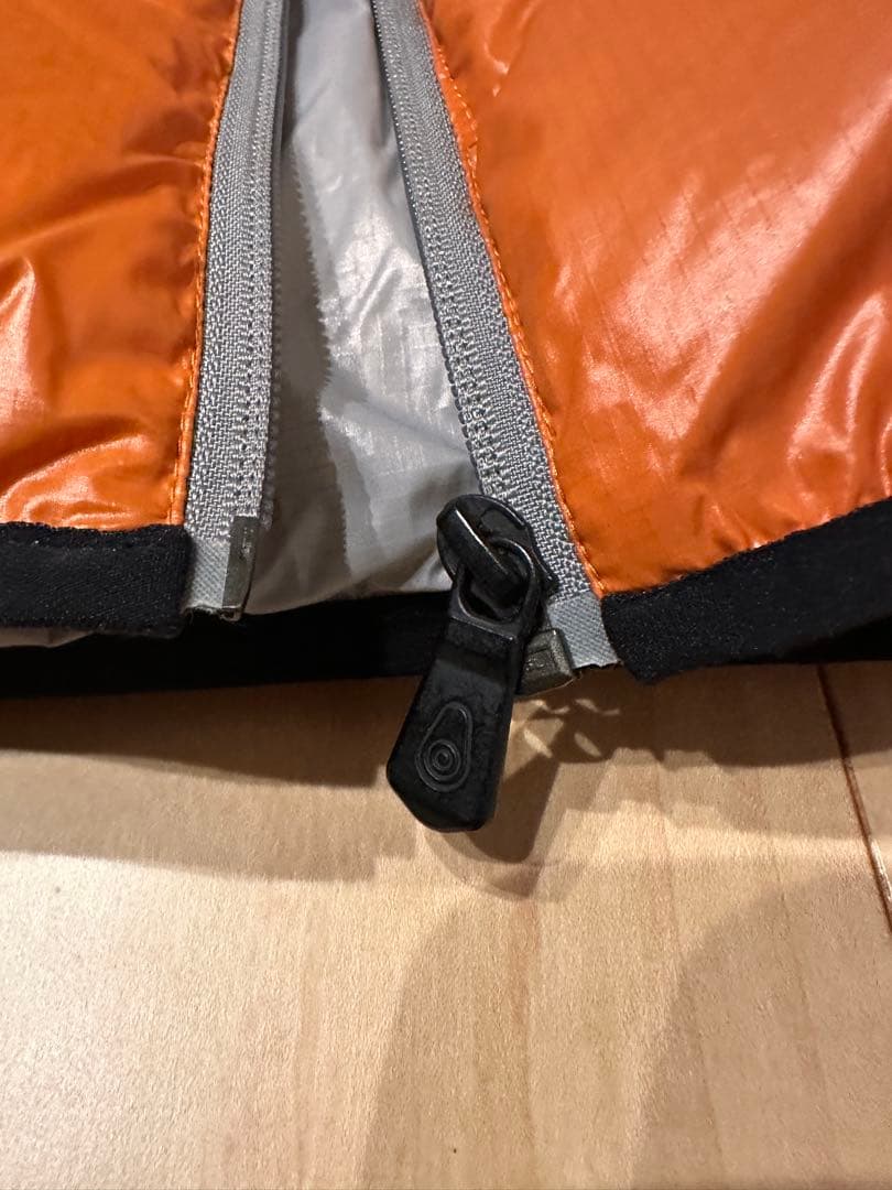 SAIL RACING ダウンベスト