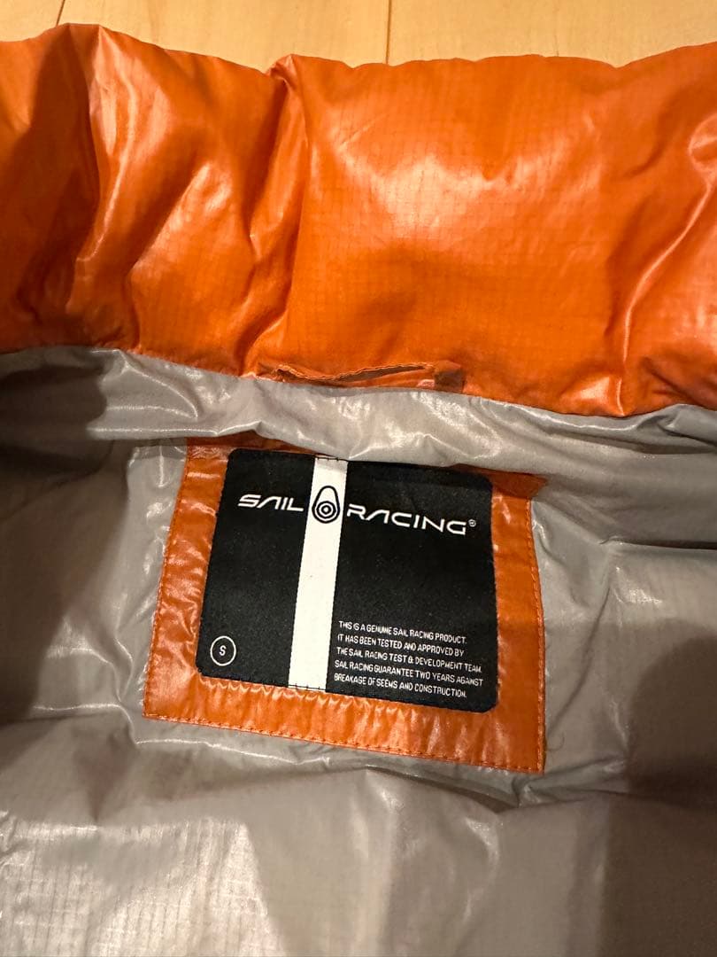 SAIL RACING ダウンベスト