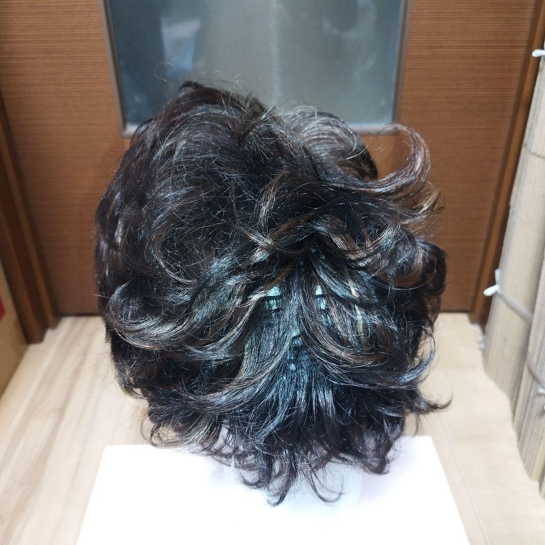 新品　タグ付き　カオリナラターナー　ふんわり上品ショート　S-09