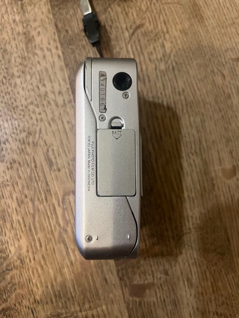 FUJIFILM TIARA II インスタントカメラ　動作確認