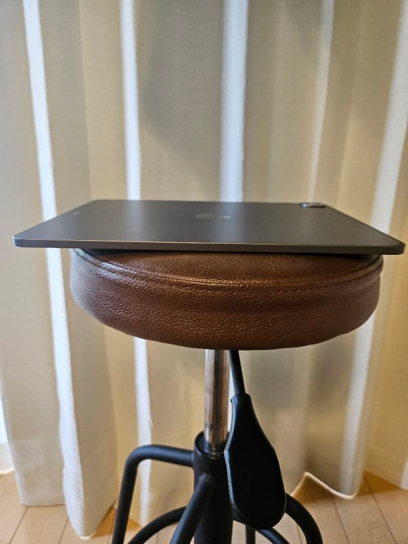 H*A様 iPad pro 第5世代　128GB Wi-Fi　12.9インチ