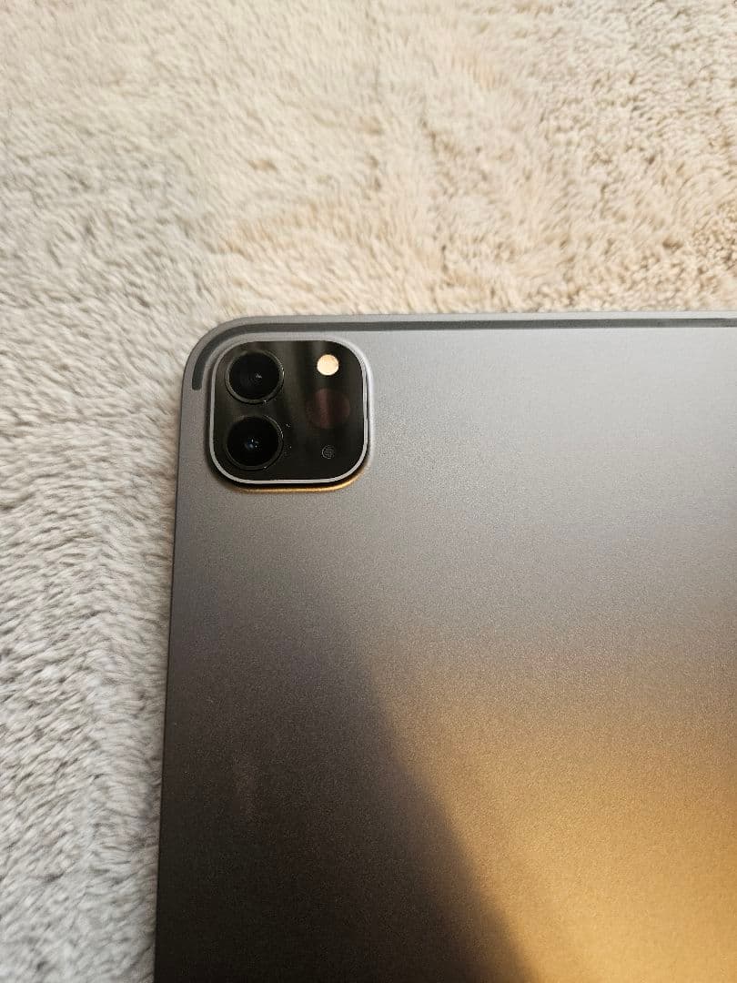 H*A様 iPad pro 第5世代　128GB Wi-Fi　12.9インチ