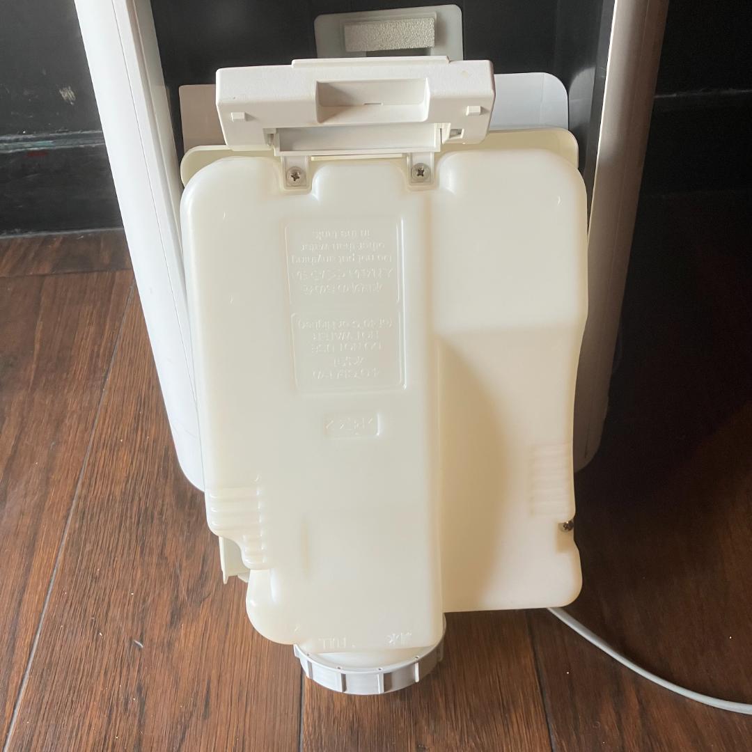 シャープ 加湿 空気清浄機 19畳 2021年モデル　KI-LS70-W