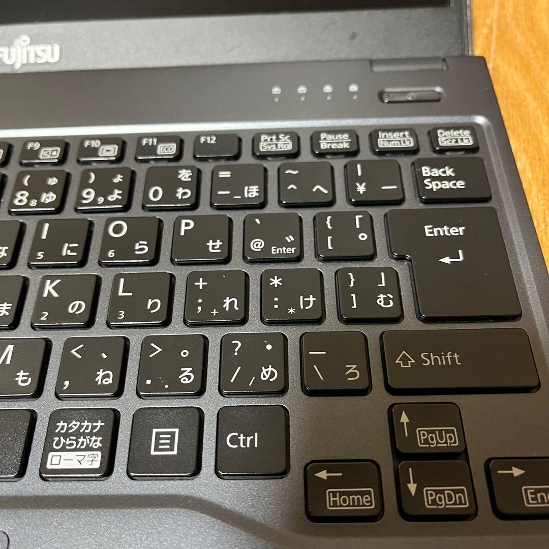 富士通 LIFEBOOK U938/T i5-8250U Win11搭載