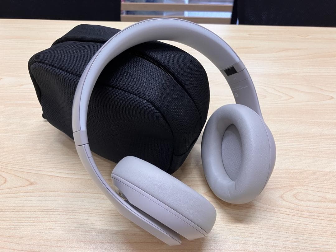 値下げ！！超美品！！Beats studio pro　サンドストーン