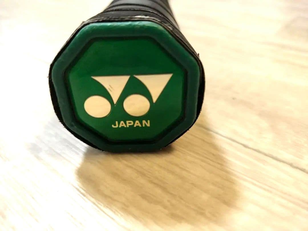 ヨネックス　VOLTRAGE 5S ボルトレイジ5S ソフトテニスラケット。